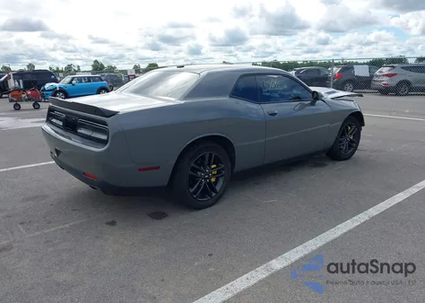 2019 Dodge Challenger Sxt from USA, damaged, VIN 2C3CDZGG3KH541684